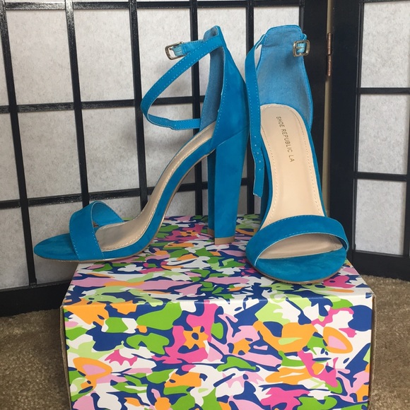 Turquoise strappy heels. - Picture 3 of 3